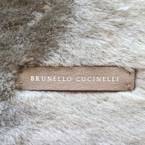 Brunello Cucinelli Genuine Fur Clutch. - Picture 3 of 14